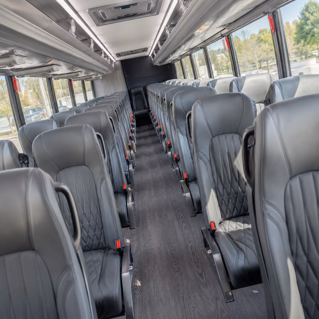 book the perfect ride for your next airport transfer 4