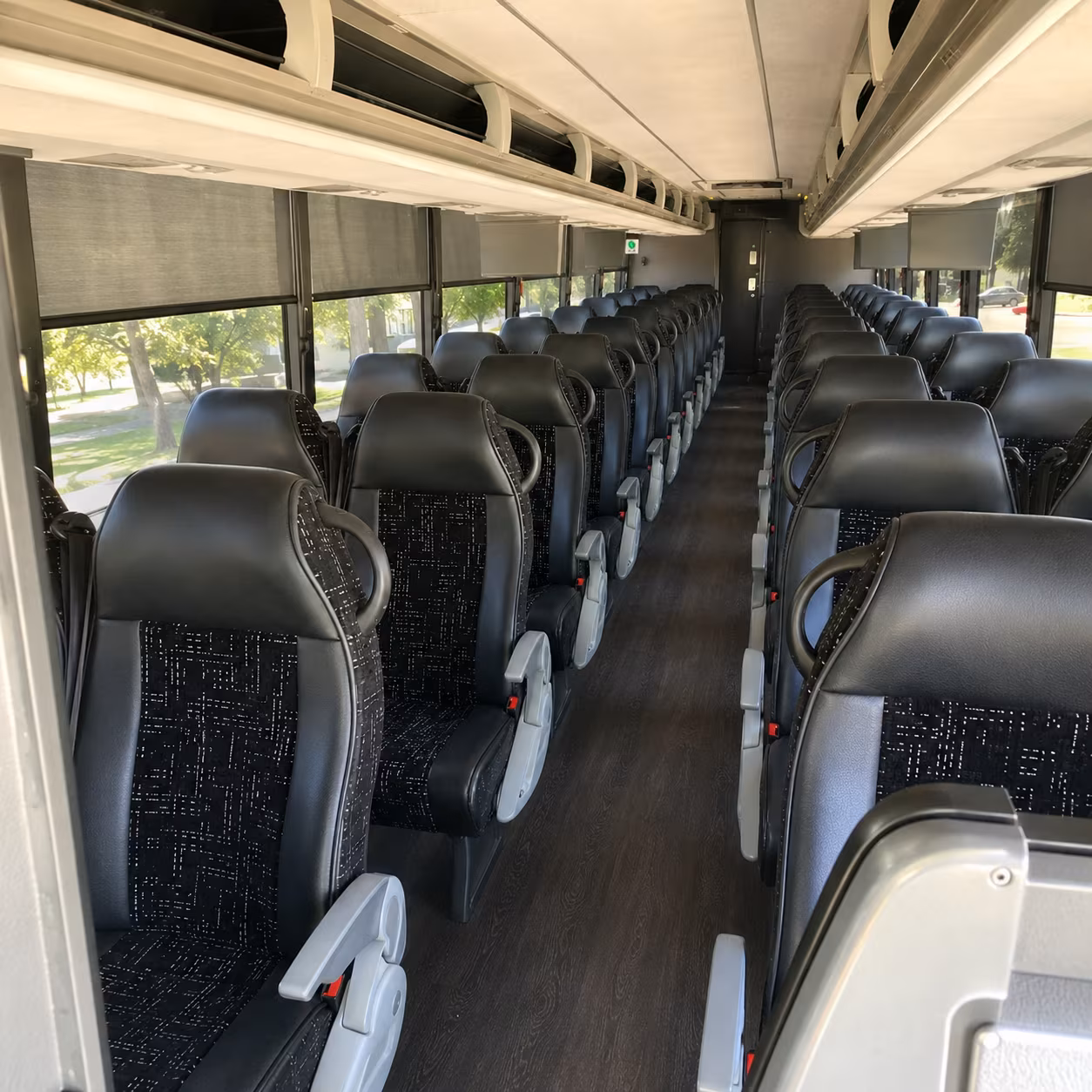 book the perfect ride for your next field trip 4