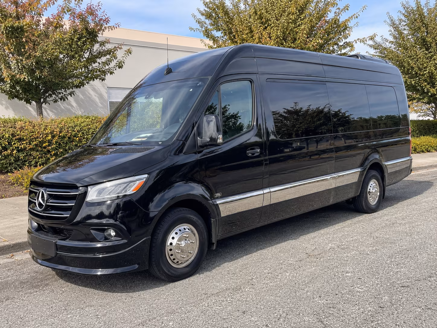 book the perfect ride for your next wine tour 1