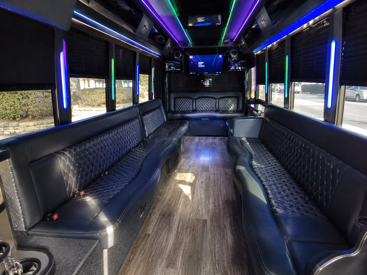 cambridge 15 passenger party bus interior