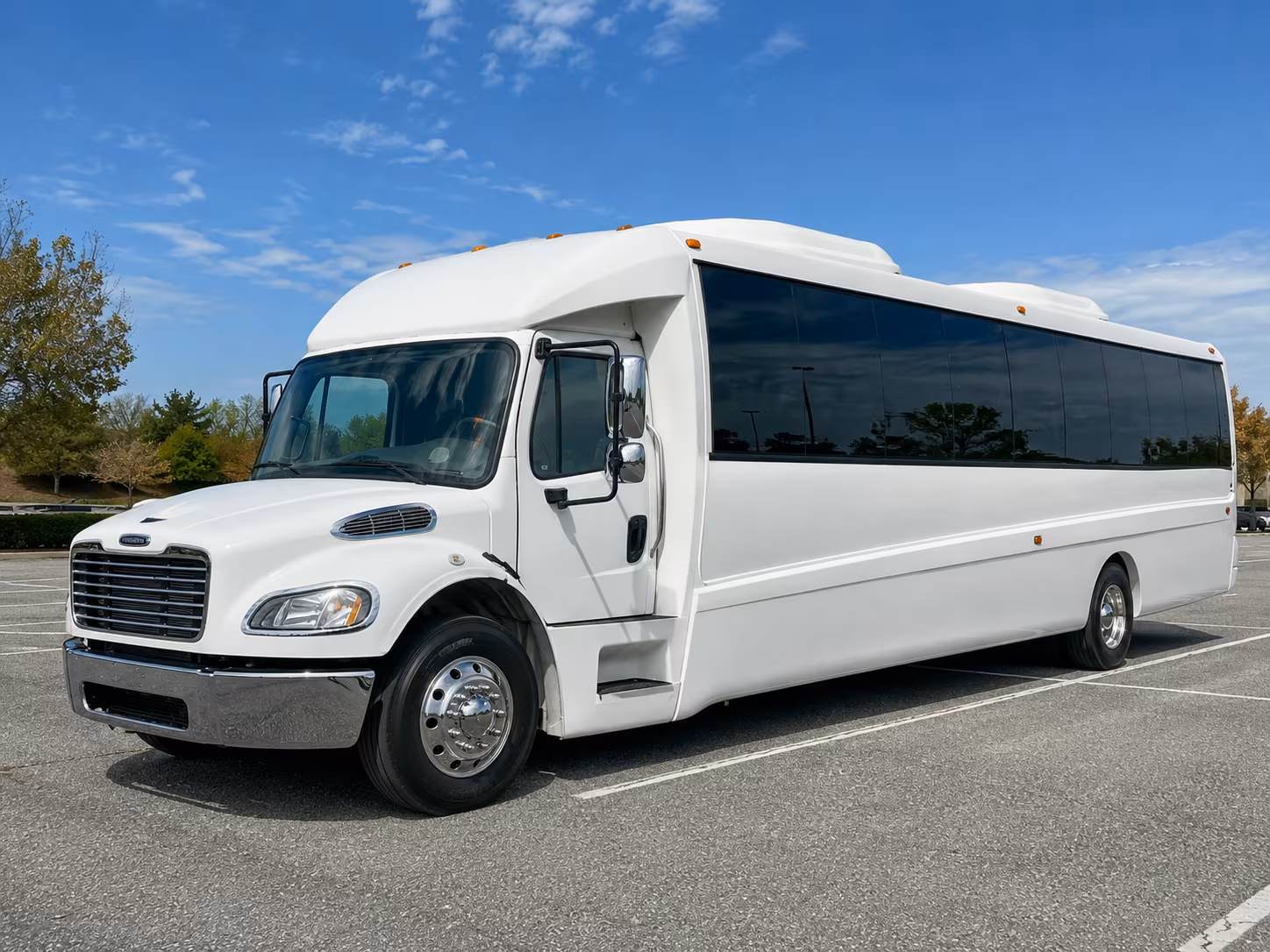 cambridge 30 passenger party bus
