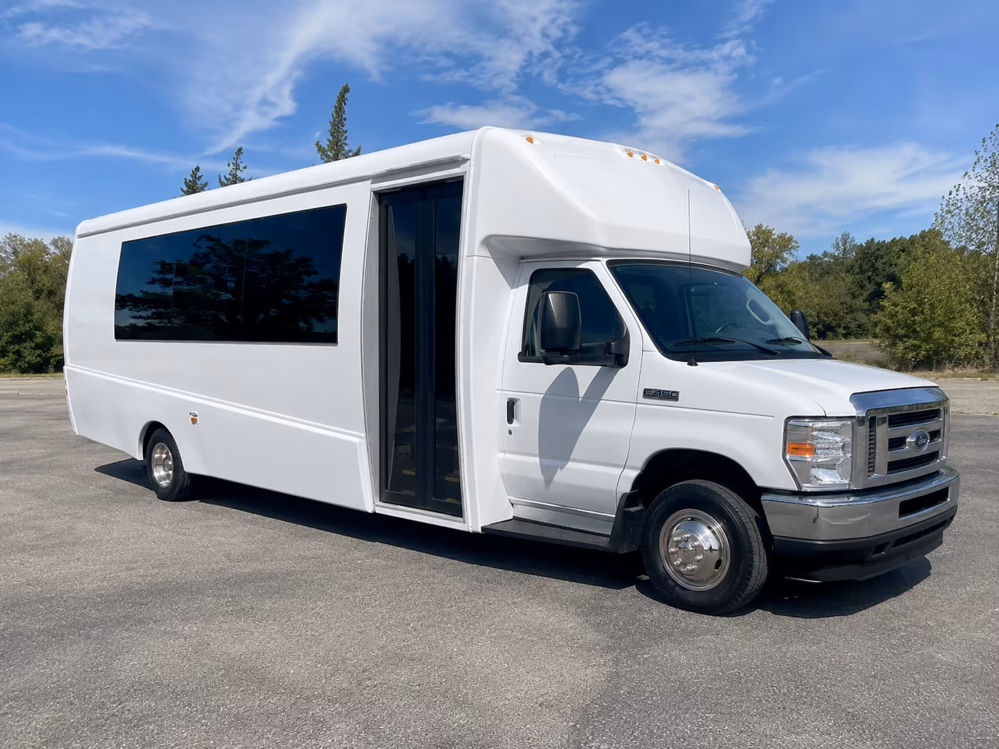 cambridge holiday party bus rental